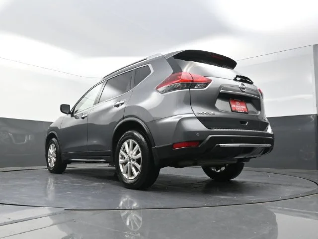 Used 2019 Gray Nissan SV image 35