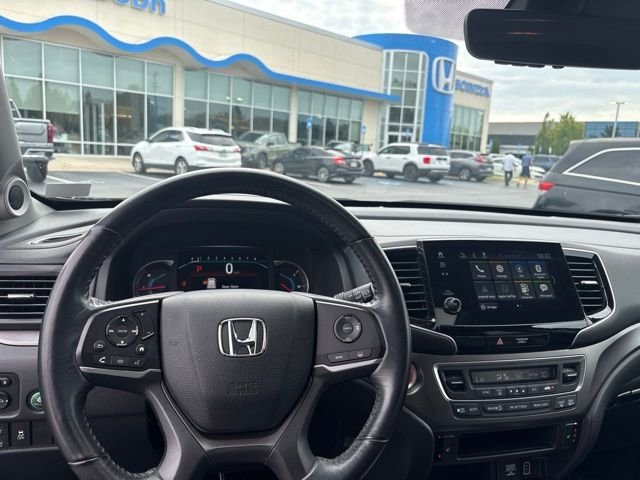 Certified Used 2019 Crystal Black Pearl Honda EX-L image 14
