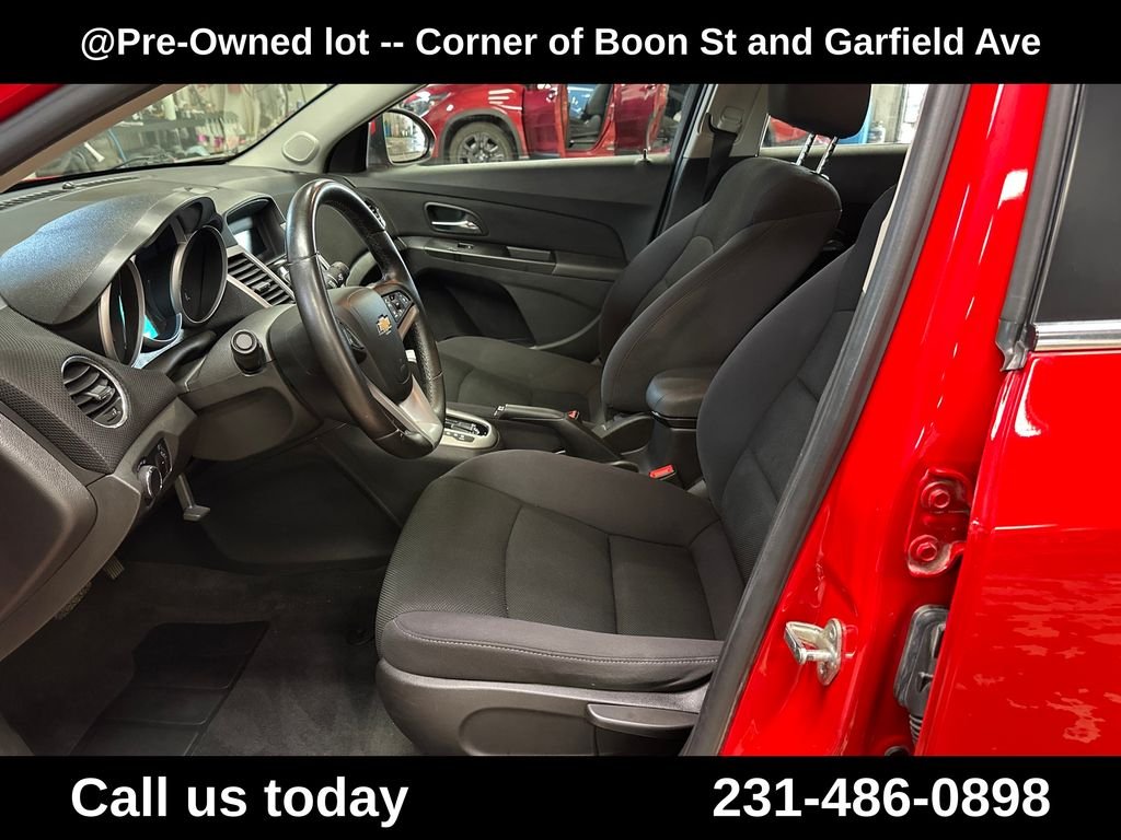 Used 2014 Red Chevrolet 1LT image 13