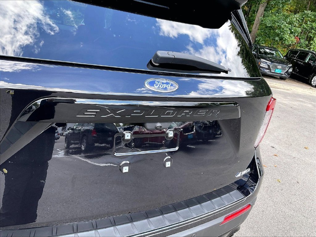 Used 2023 Black Ford XL image 30
