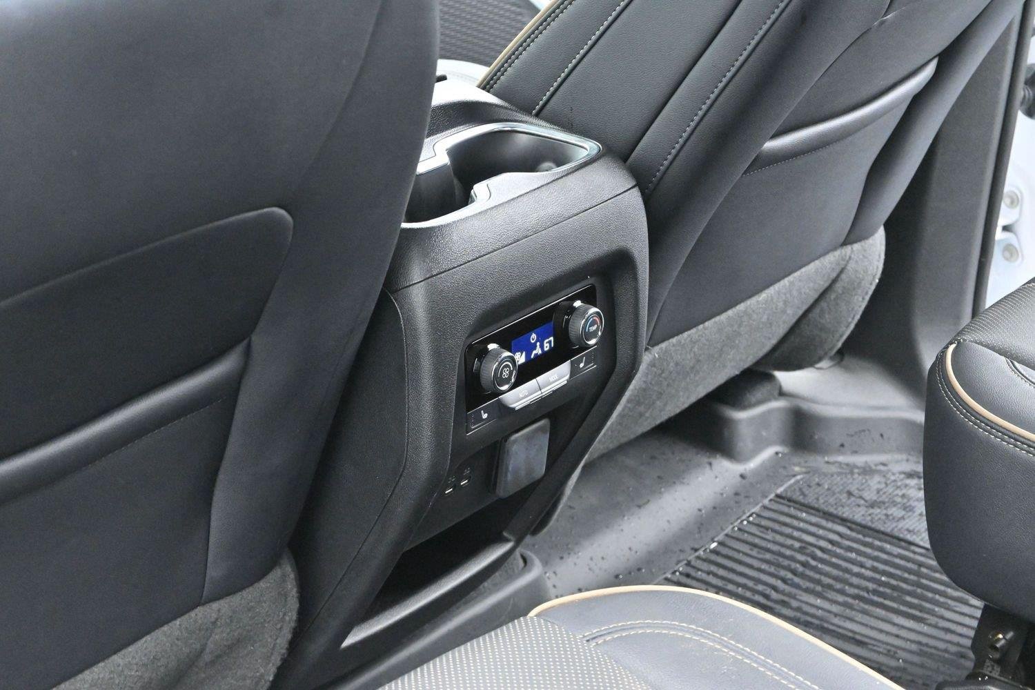Used 2025 Iridescent Pearl Tricoat Chevrolet FWD High Country image 30