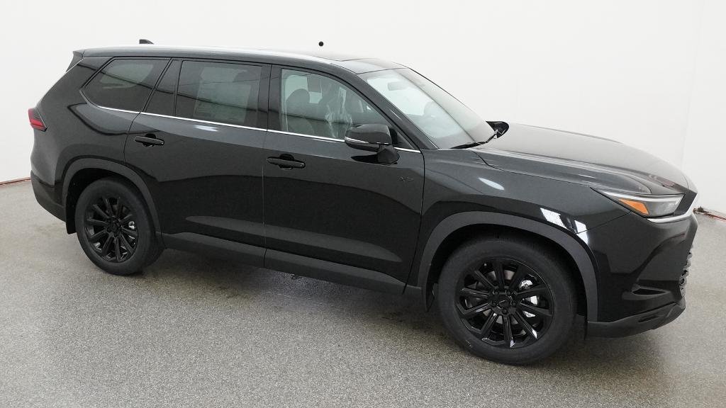 New 2026 Midnight Black Metallic Toyota XLE image 42