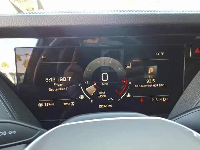 Used 2025 Sterling Metallic GMC Denali image 20