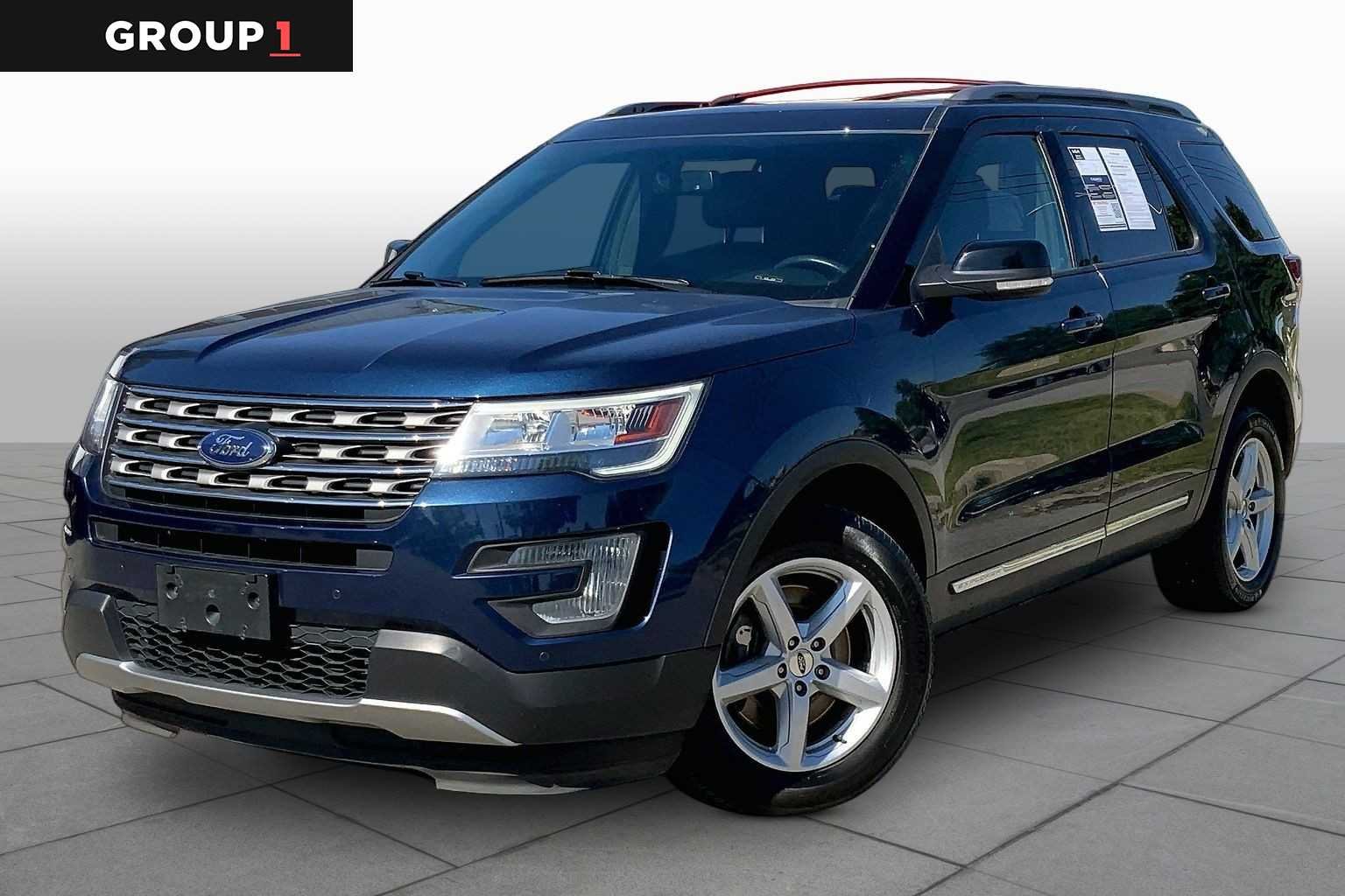 2017 Ford Explorer XLT 4WD's photo
