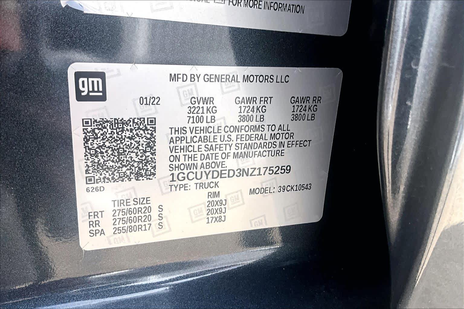 Used 2022 Shadow Gray Metallic Chevrolet LT image 37