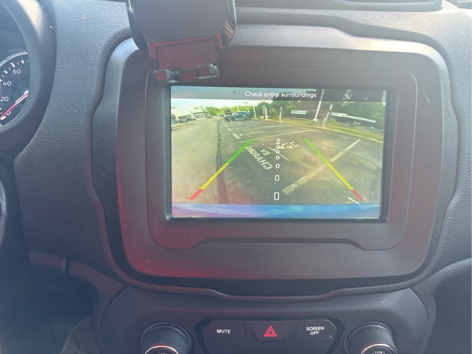 Used 2020 Bikini Metallic Clearcoat Jeep Altitude image 8
