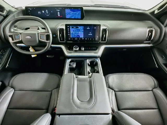 New 2027 Gray Ford Platinum image 14