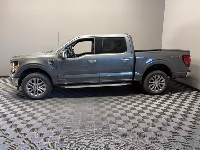 New 2026 Carbonized Gray Metallic Ford XLT image 6