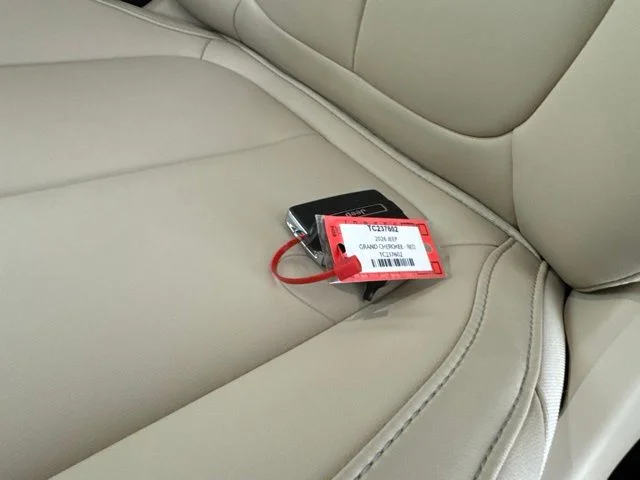 Used 2026 Red Jeep Limited image 29