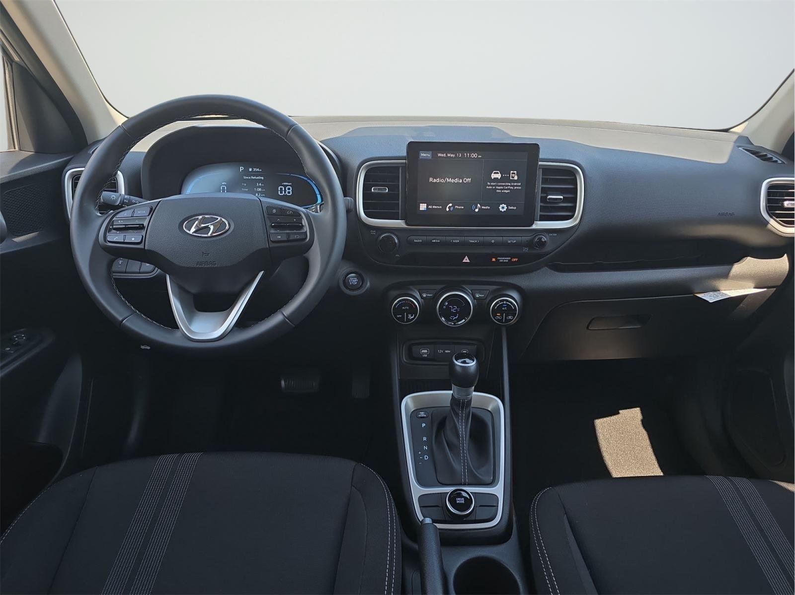 Used 2025 Ecotronic Gray Hyundai SEL image 9