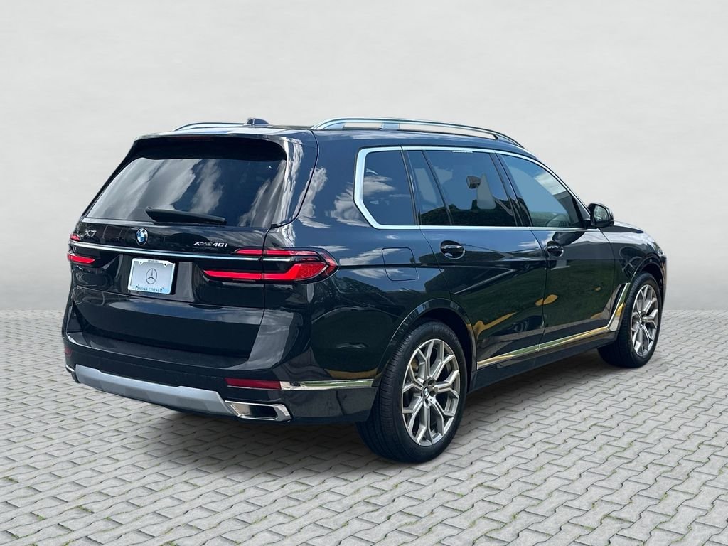 Used 2024 Black Sapphire Metallic BMW xDrive40i image 5