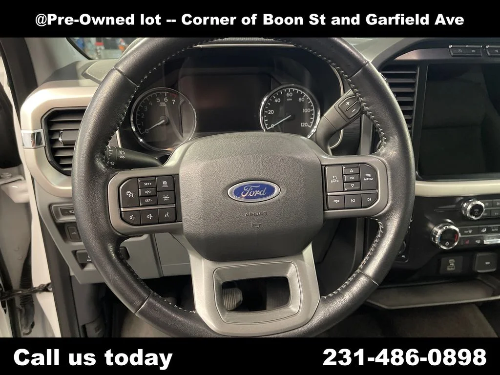 Used 2021 White Ford XLT image 19