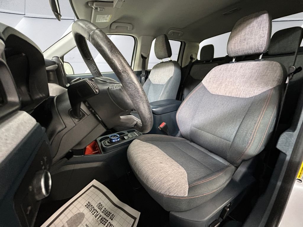 Used 2022 White Ford XLT image 8