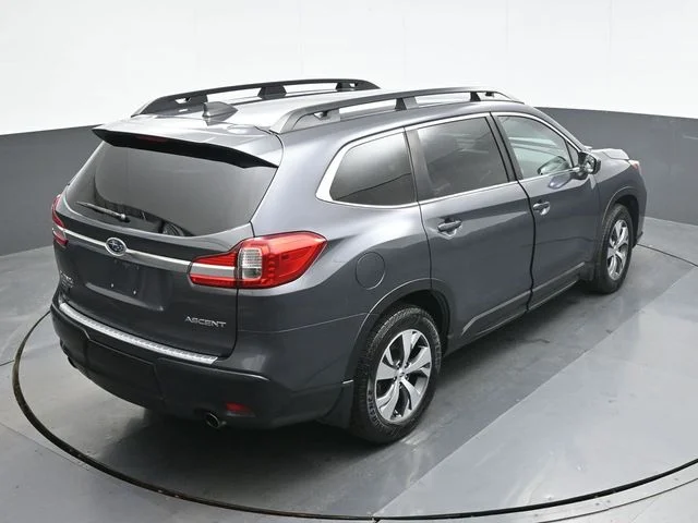 Used 2020 Gray Subaru Premium image 17