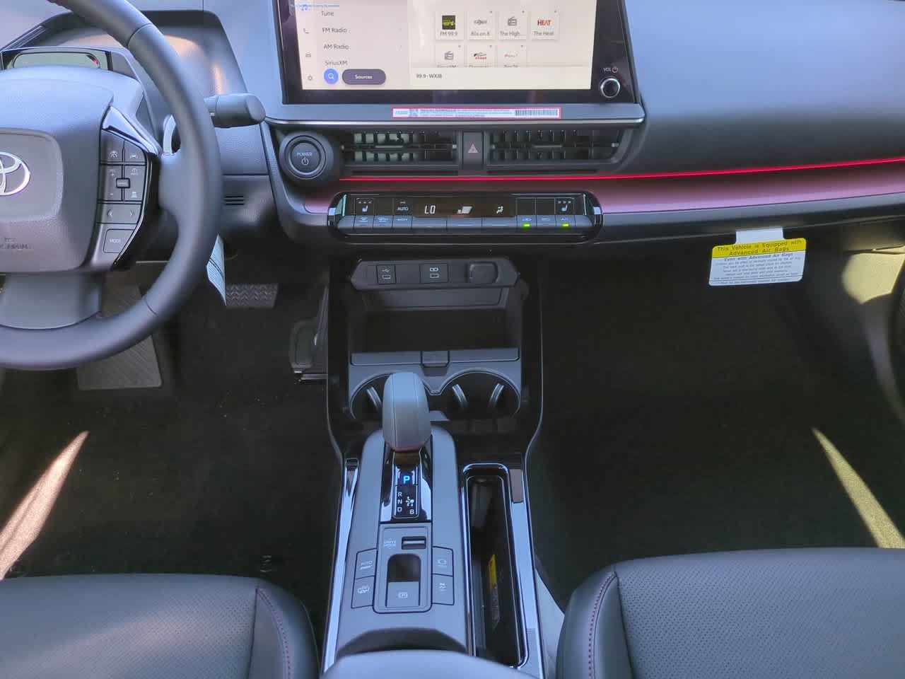 2026 Toyota Prius Plug-in Hybrid XSE - Photo 18