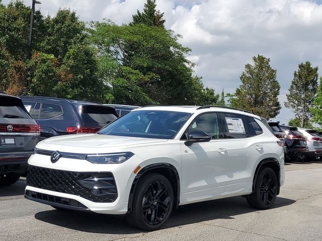 New 2026 White Volkswagen 2.0T SE R-Line Black image 31