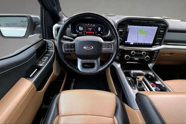 Used 2023 White Ford Lariat image 3