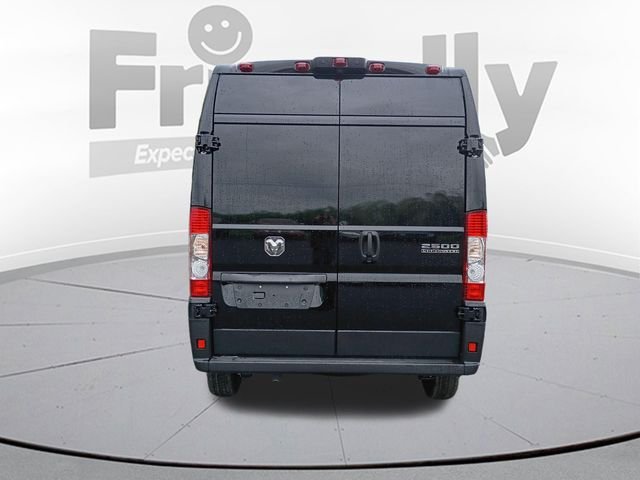 New 2026 Black Clear-Coat Exterior Paint RAM High Roof image 6