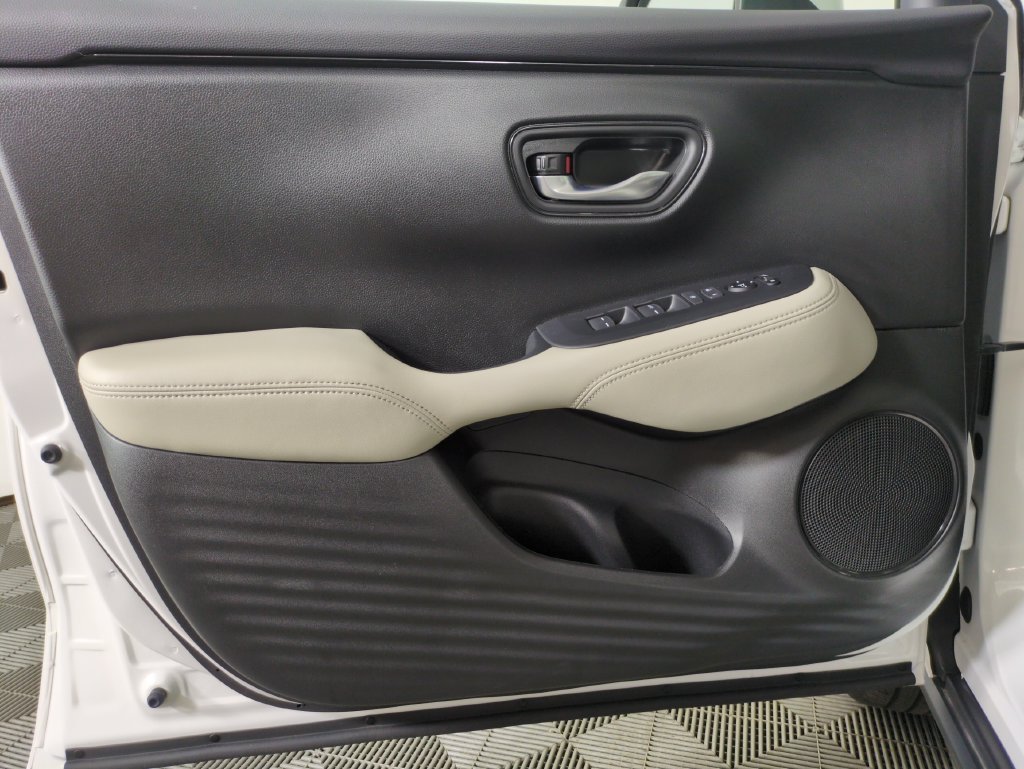 2025 Honda HR-V LX - Photo 14