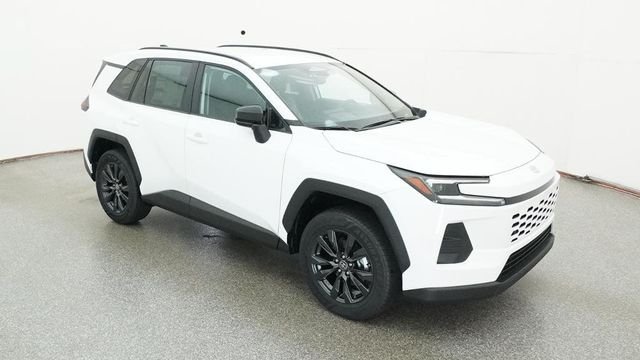 New 2026 Ice Cap Toyota XLE Premium image 10