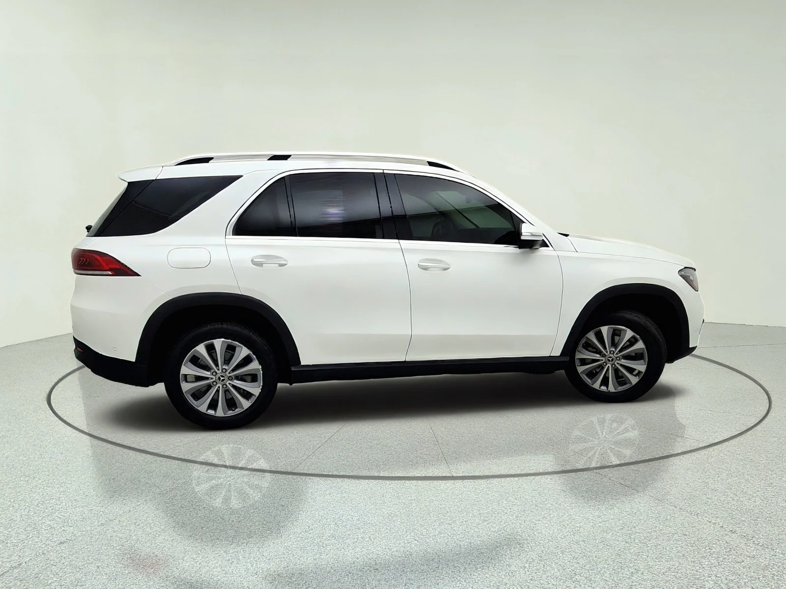 Certified Used 2022 Polar White Mercedes-Benz GLE 350 image 7