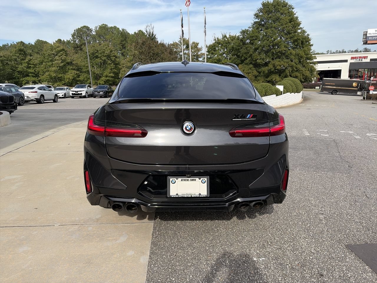 Used 2023 Dark Graphite Metallic BMW  image 7