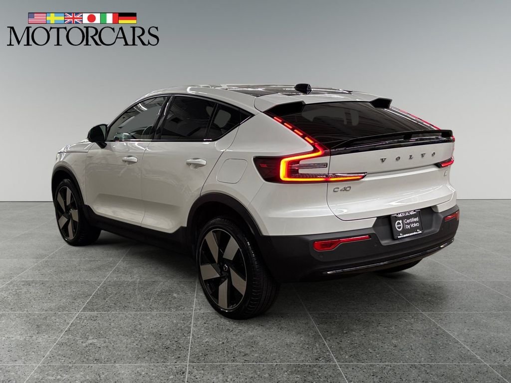 Certified Used 2023 Crystal White Volvo Ultimate image 5
