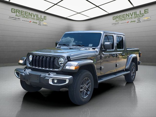 2024 Jeep Gladiator Sport S