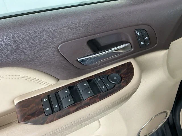 Used 2007 Onyx Black GMC Denali image 8