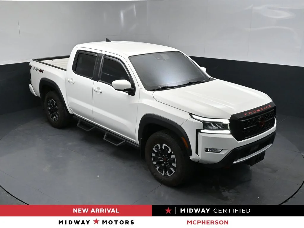 Certified Used 2024 White Nissan PRO-4X image 1