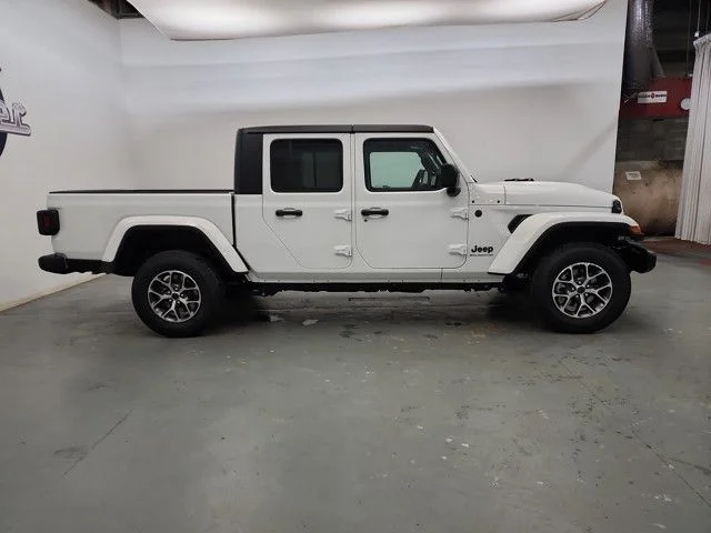 2025 Jeep Gladiator Sport S - Photo 10