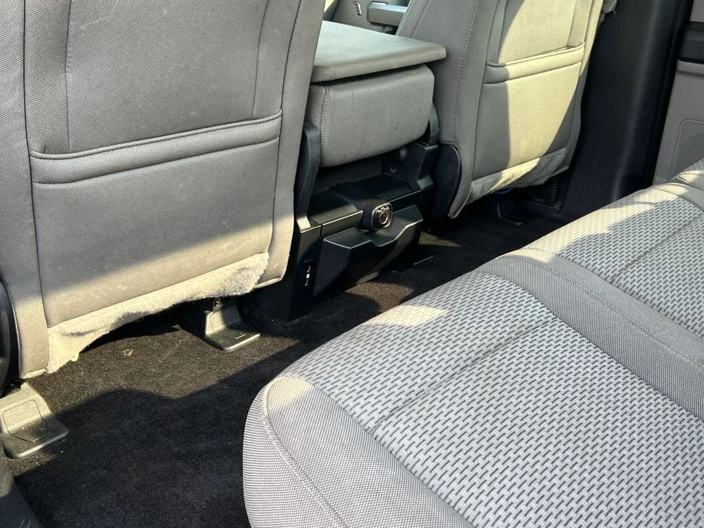 Used 2018 Black Ford XLT image 30