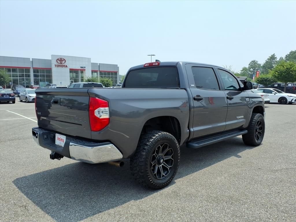 Used 2021 Gray Toyota SR5 image 4
