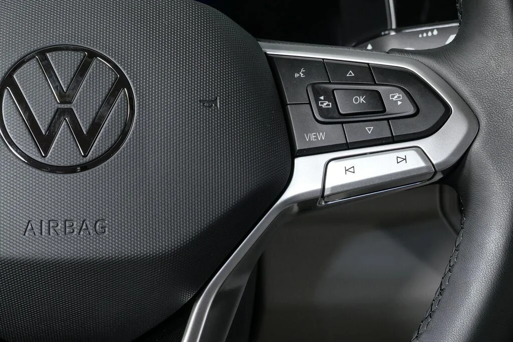 New 2026 Deep Black Pearl Volkswagen S image 14
