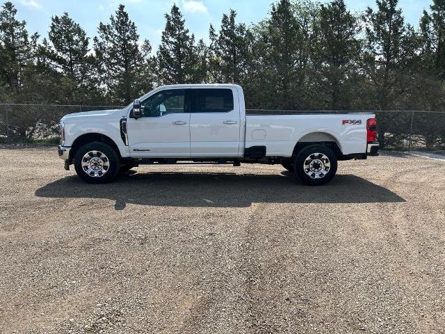 New 2026 Oxford White Ford Lariat image 52