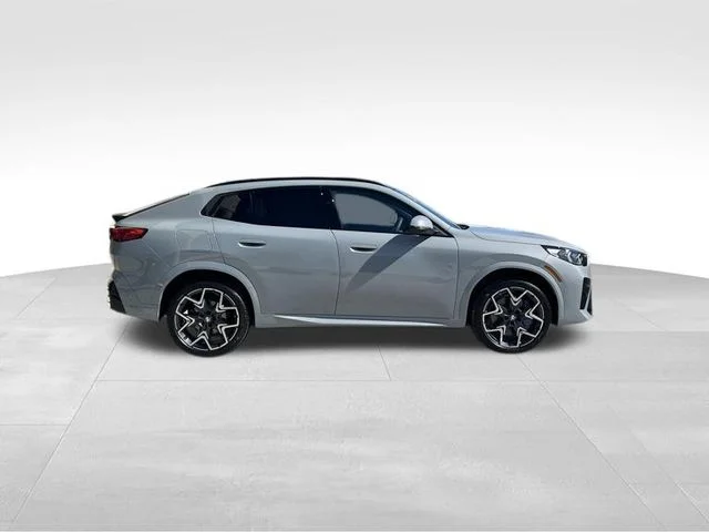 2026 BMW X2 28i - Photo 8