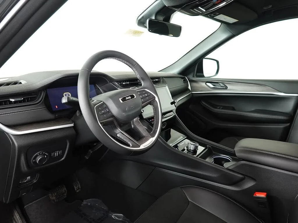 New 2026 Black Jeep Altitude image 14