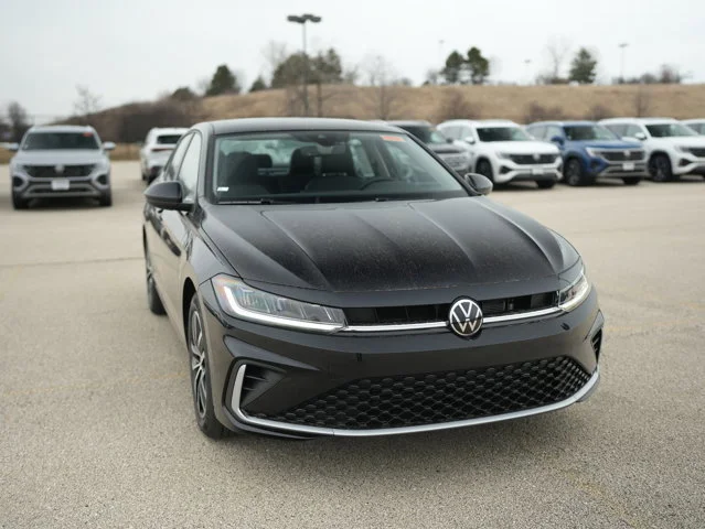 New 2026 Deep Black Pearl Volkswagen 1.5T SE image 2