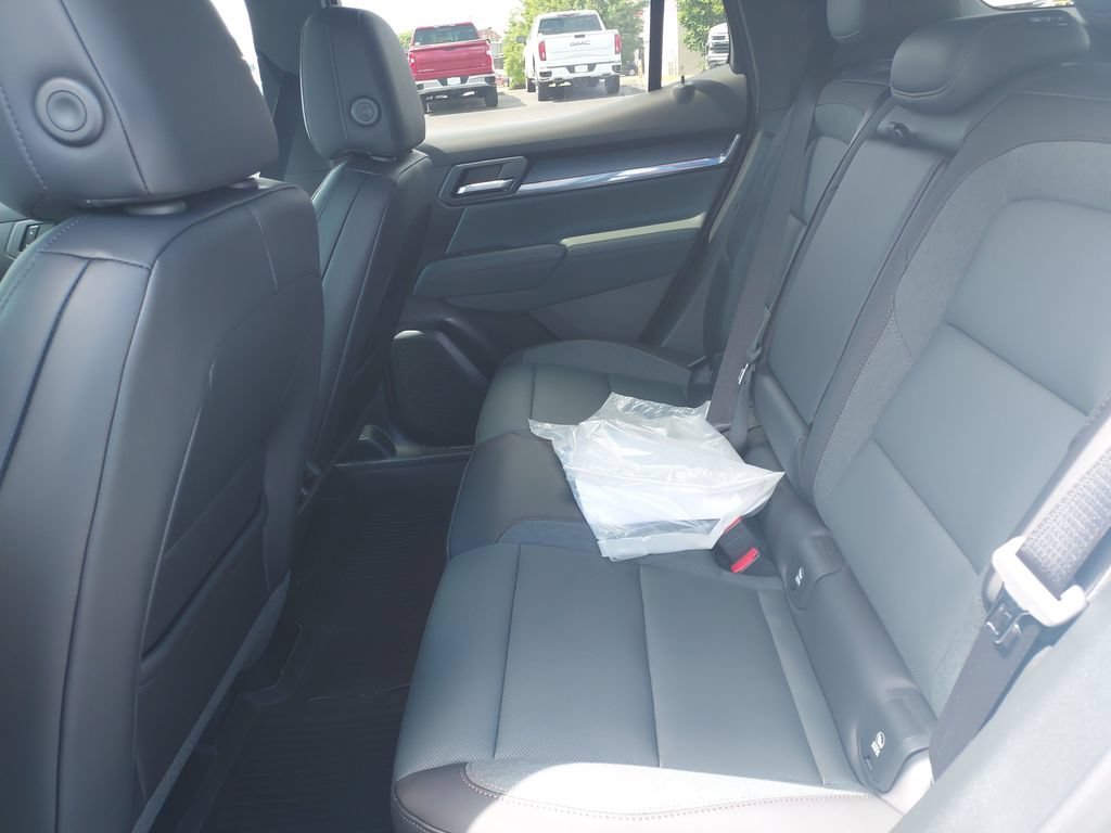 New 2027 Summit White GMC AWD AT4 image 14