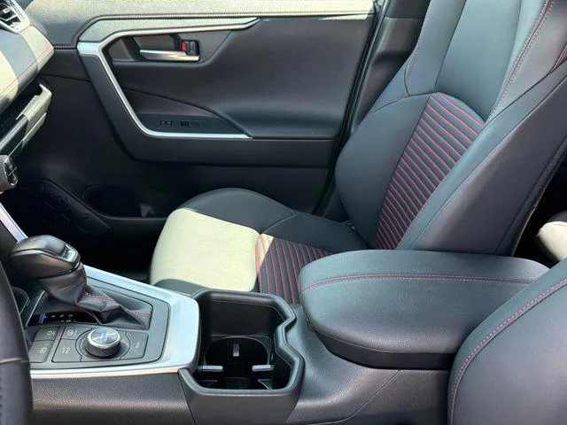 Certified Used 2025 MID BLK/WIND CHILL Toyota XSE image 10