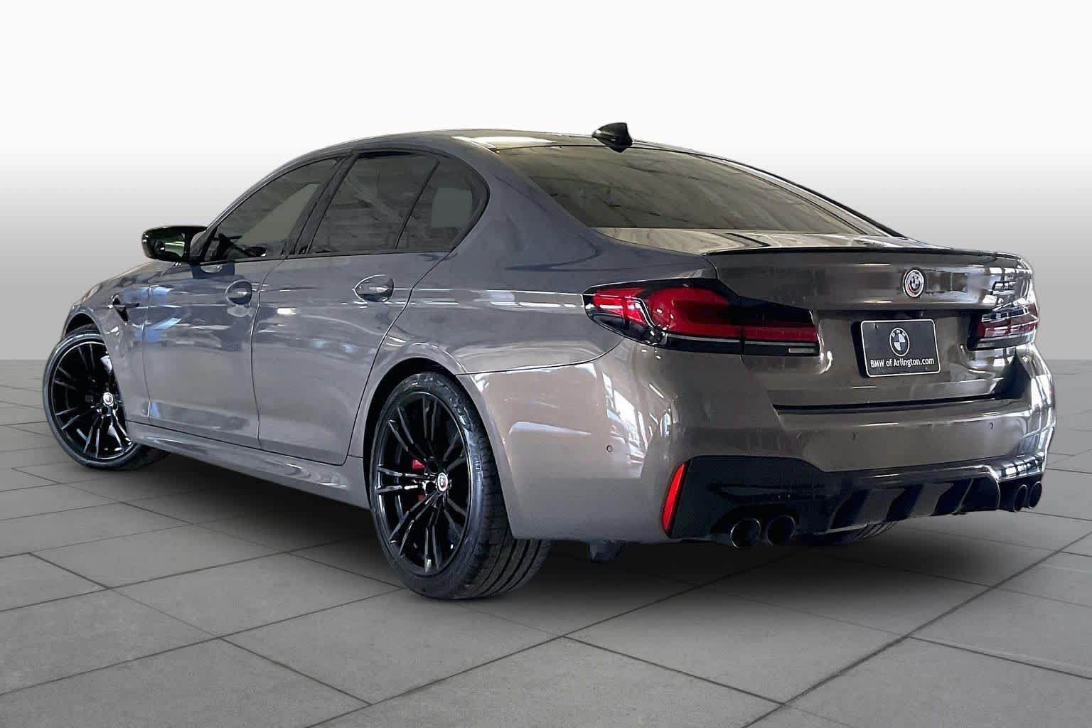 Used 2023 Alvite Grey Metallic BMW  image 11