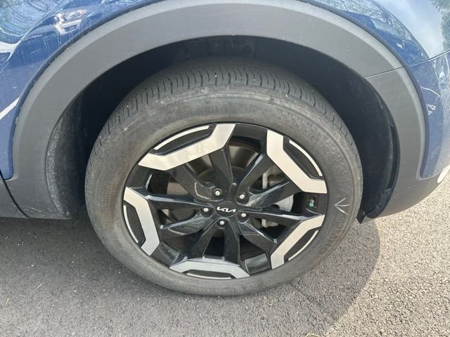 Used 2024 Black Kia EX image 13