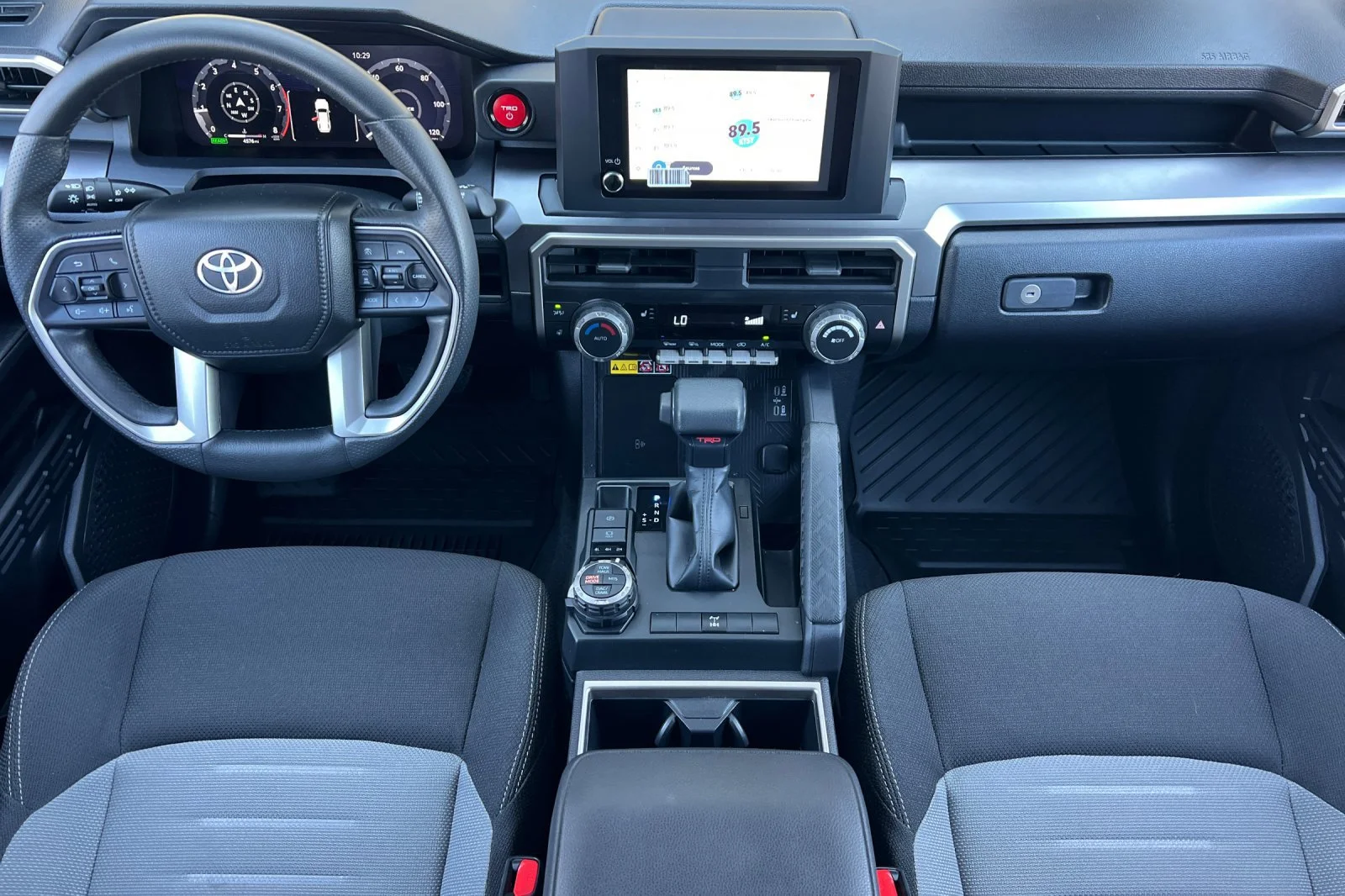 2025 Toyota 4Runner TRD Off-Road - Photo 13