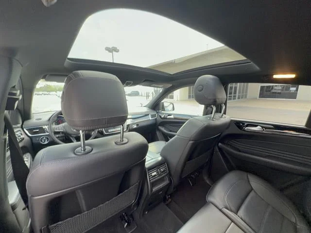 Used 2019 Black Mercedes-Benz AMG® GLE 43 image 25