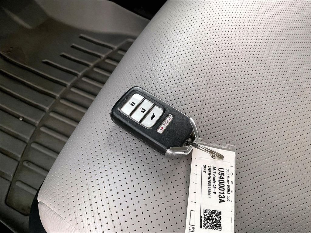 Used 2016 Gray Honda EX-L image 30