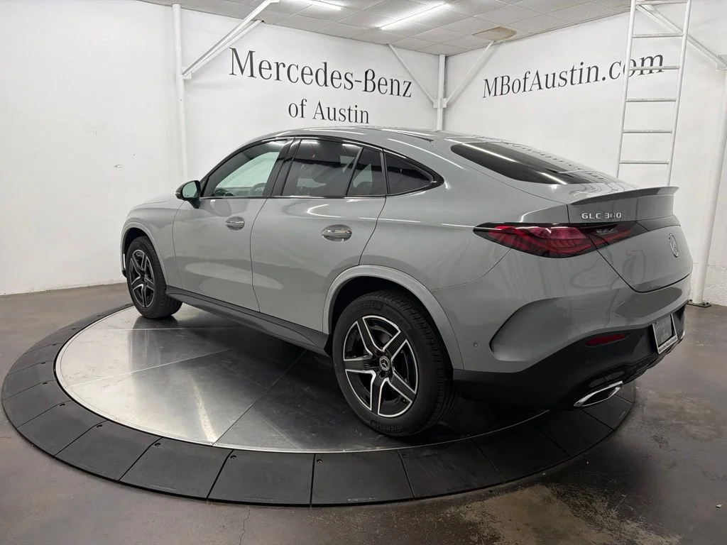 New 2027 White Mercedes-Benz GLC 300 image 5