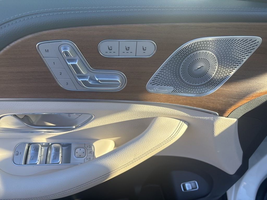 Used 2020 White Mercedes-Benz GLE 350 image 42