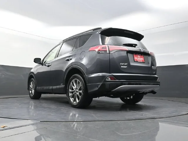Used 2018 Gray Toyota Limited image 35