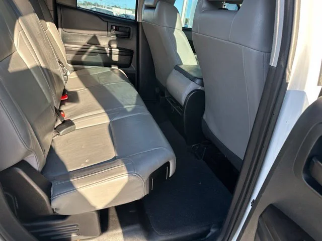 Used 2017 White Toyota SR image 13