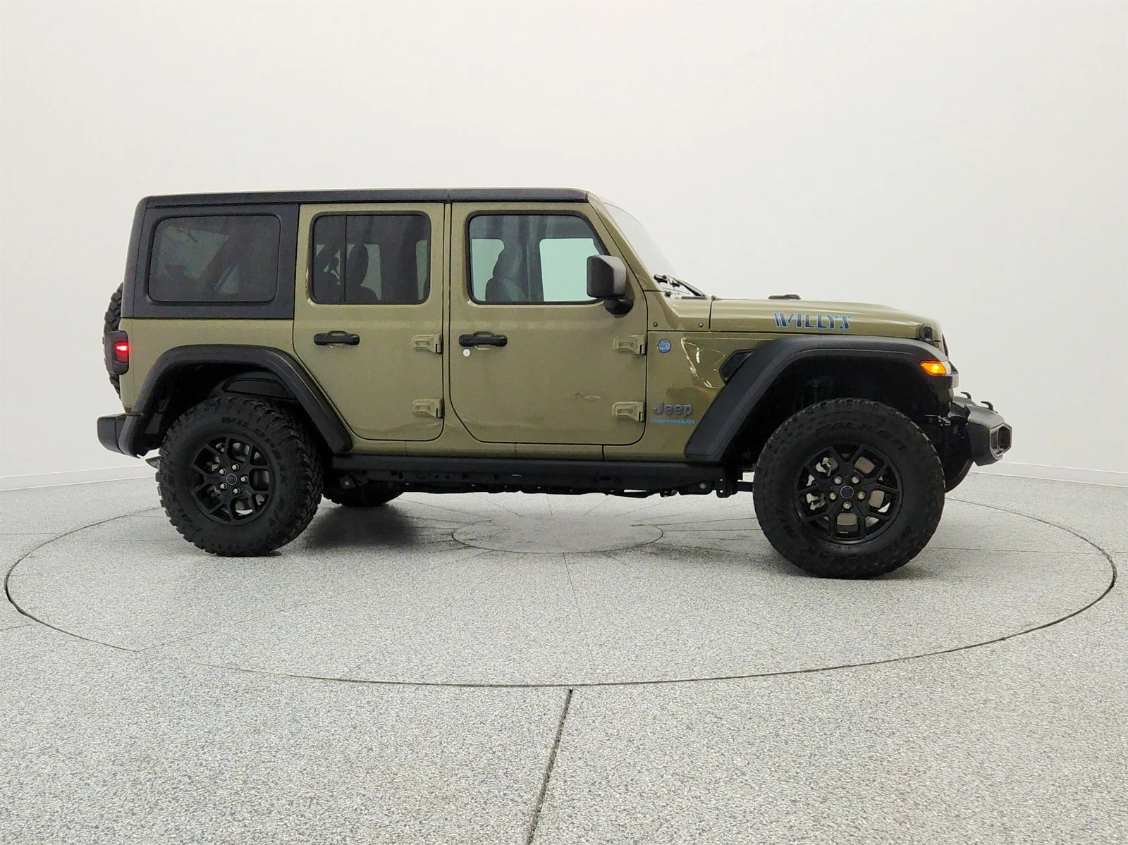 Used 2025 41 Jeep Willys 4x4 image 4